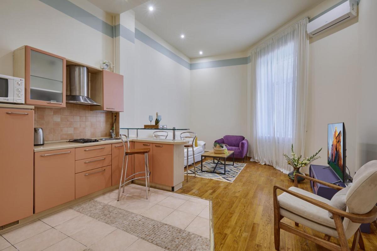 Apartments Near The Golden Gate Kiew Exterior foto